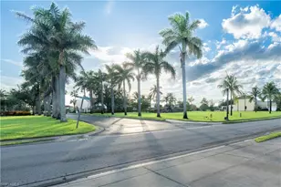 3003 Lake Manatee Ct, Cape Coral, FL 33909 - Photo 39