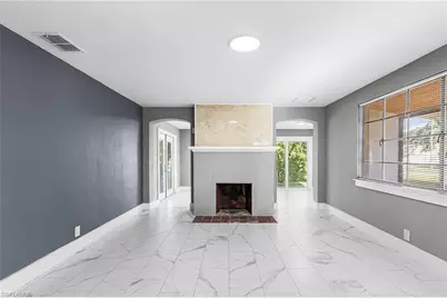 4472 E Riverside Dr, Fort Myers, FL 33905 - Photo 13