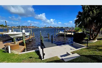 725 El Dorado Pkwy W, Cape Coral, FL 33914 - Photo 29