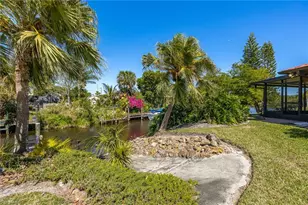 1107 E Anchor Ln, Moore Haven, FL 33471 - Photo 31