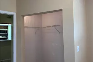 205 NE 9th Ct, Cape Coral, FL 33909 - Photo 21