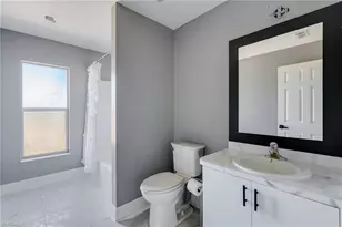 4305 NE 20th Pl, Cape Coral, FL 33909 - Photo 19