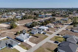 4305 NE 20th Pl, Cape Coral, FL 33909 - Photo 35