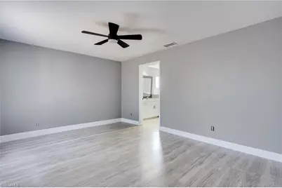 4305 NE 20th Pl, Cape Coral, FL 33909 - Photo 11