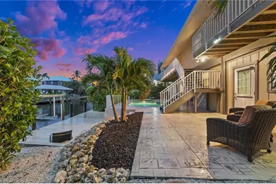 2324 Cherimoya Ln, Saint James City, FL 33956 - Photo 27