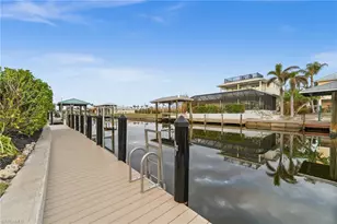 2324 Cherimoya Ln, Saint James City, FL 33956 - Photo 39