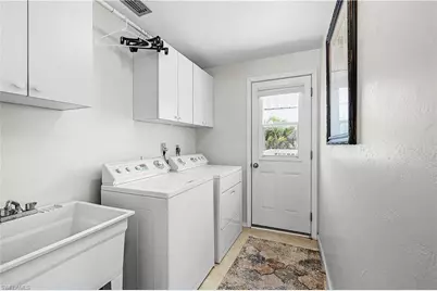 7841 Breakwater Ct, Bokeelia, FL 33922 - Photo 17