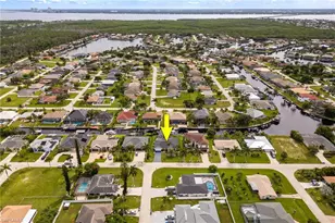 2017 SE 17th Pl, Cape Coral, FL 33990 - Photo 43