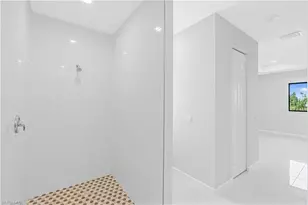 3340 NE 19th Ave, Cape Coral, FL 33909 - Photo 13