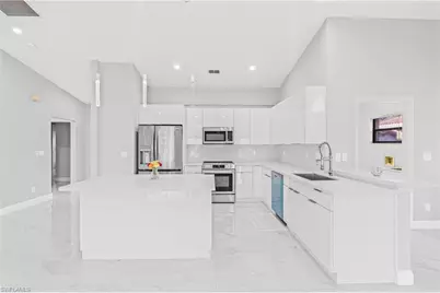 12630 Kelly Palm Dr, Fort Myers, FL 33908 - Photo 5