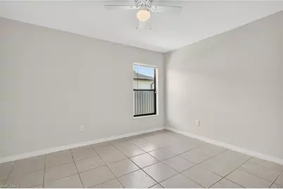 906/908 SE 6th Ct, Cape Coral, FL 33990 - Photo 11