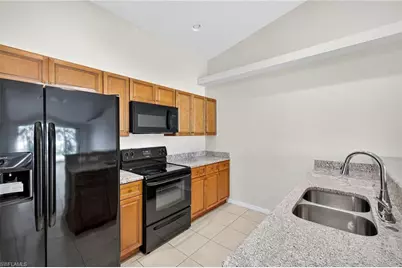 906/908 SE 6th Ct, Cape Coral, FL 33990 - Photo 5