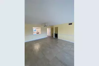 816 SW 48th Ter #102, Cape Coral, FL 33914 - Photo 5