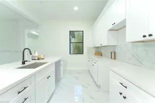 729 Giorgio Ave S, Lehigh Acres, FL 33974 - Photo 7