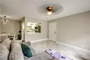 2544 1st St, Fort Myers, FL 33901 - Photo 11
