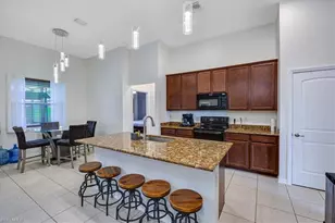 2720 NW 17th Pl, Cape Coral, FL 33993 - Photo 9