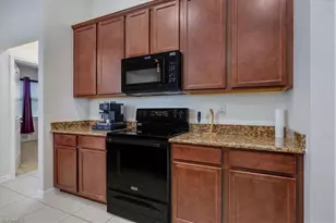 2720 NW 17th Pl, Cape Coral, FL 33993 - Photo 11