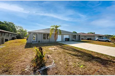 3623/3625 SE 9th Pl, Cape Coral, FL 33904 - Photo 17