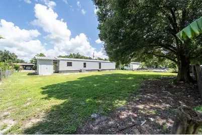 671 Bennett Ave, Labelle, FL 33935 - Photo 15
