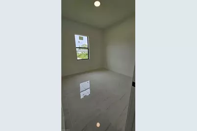 1102 Greenwood Ave, Lehigh Acres, FL 33972 - Photo 15