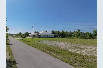 3423 NW 46th Ln, Cape Coral, FL 33993 - Photo 5