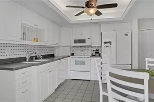 3339 SE 16th Pl, Cape Coral, FL 33904 - Photo 37