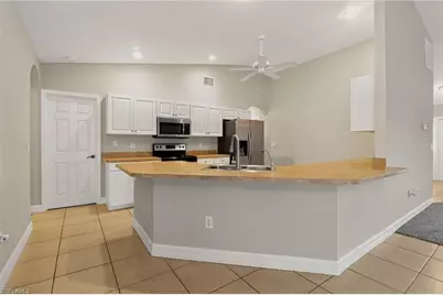3728 SW 3rd St, Cape Coral, FL 33991 - Photo 11