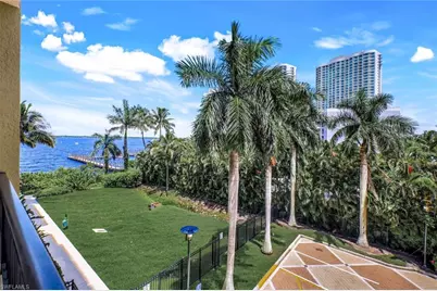 2825 Palm Beach Blvd #316, Fort Myers, FL 33916 - Photo 7