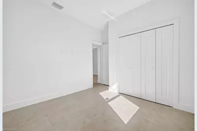 333 Pinehurst Ave, Lehigh Acres, FL 33974 - Photo 21