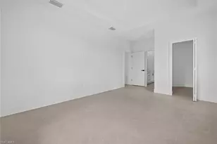 208 Pembroke St, Lehigh Acres, FL 33974 - Photo 15