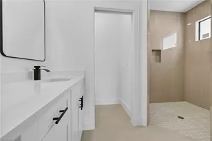 208 Pembroke St, Lehigh Acres, FL 33974 - Photo 17