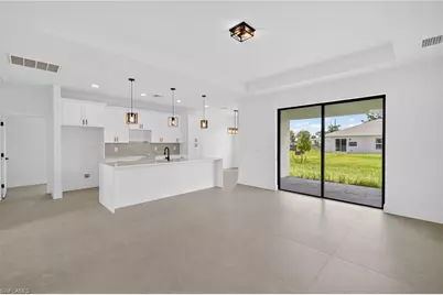 208 Pembroke St, Lehigh Acres, FL 33974 - Photo 5