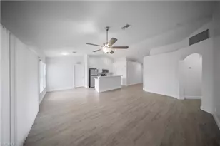 1213 NE 6th Ave, Cape Coral, FL 33909 - Photo 7