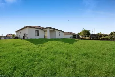 3102 Douglas Ave S, Lehigh Acres, FL 33976 - Photo 35