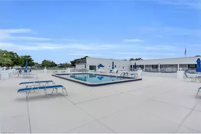 1376 S Brandywine Cir #4, Fort Myers, FL 33919 - Photo 29