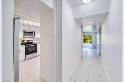 10022 Oxfordshire Ln #105, Fort Myers, FL 33908 - Photo 7