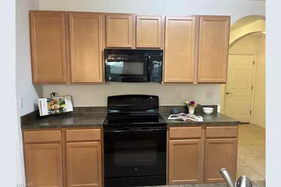 2301 SW 38th Ter, Cape Coral, FL 33914 - Photo 7