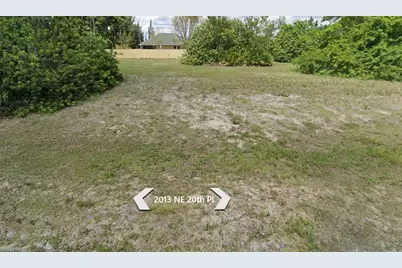 2013 NE 20th Pl, Cape Coral, FL 33909 - Photo 1