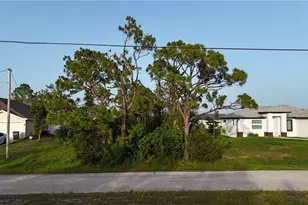 409 NW 26th Pl, Cape Coral, FL 33993 - Photo 1