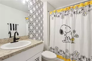 1607 NE 35th Ln, Cape Coral, FL 33909 - Photo 15