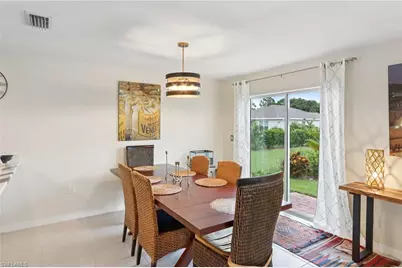 1607 NE 35th Ln, Cape Coral, FL 33909 - Photo 5