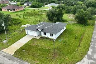 532 Long Island St E, Lehigh Acres, FL 33974 - Photo 5