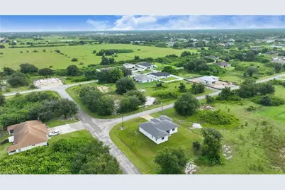 532 Long Island St E, Lehigh Acres, FL 33974 - Photo 41