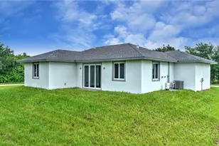 532 Long Island St E, Lehigh Acres, FL 33974 - Photo 3