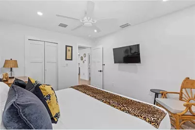 6011 Fountain Way, Fort Myers, FL 33919 - Photo 19