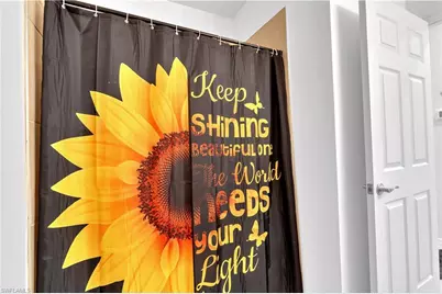 511 SW 26th Ave, Cape Coral, FL 33991 - Photo 17