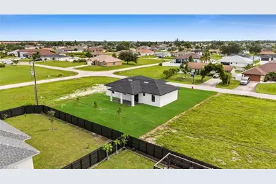 1922 NE 17th Ave, Cape Coral, FL 33909 - Photo 39