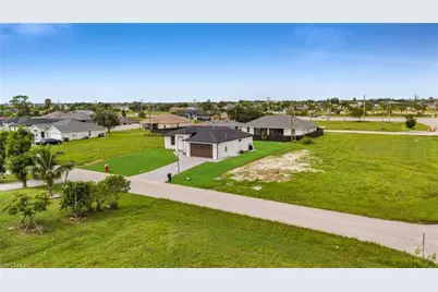 1922 NE 17th Ave, Cape Coral, FL 33909 - Photo 35