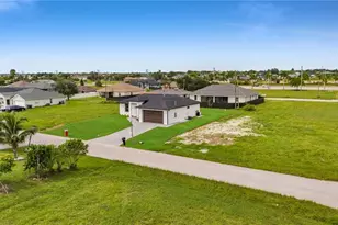 1922 NE 17th Ave, Cape Coral, FL 33909 - Photo 35