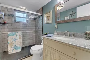 208 Cape Coral Pkwy E, Cape Coral, FL 33904 - Photo 25